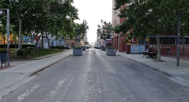 Pas endavant per renovar el carrer de Calvet d’Estrella i fusionar les places de Montserrat Roig i del Mestre Planes