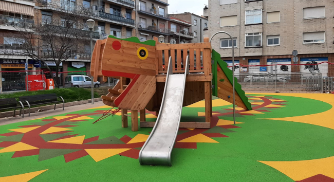 Acabades les obres de millora a 152 àrees de jocs infantils de tots els districtes de Sabadell