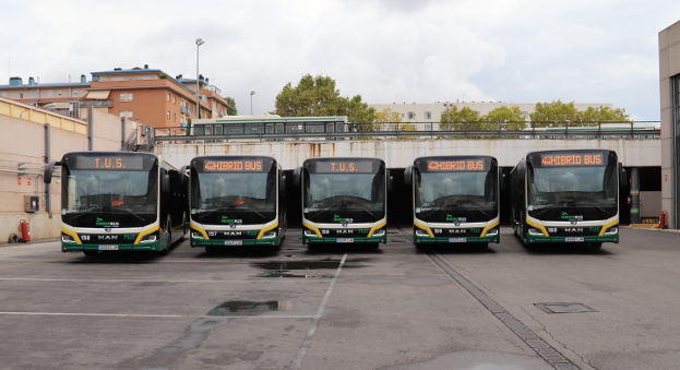 Amb la incorporació de 5 nous busos híbrids, la flota de transport urbà de Sabadell ja disposa de 23  vehicles de baixes emissions