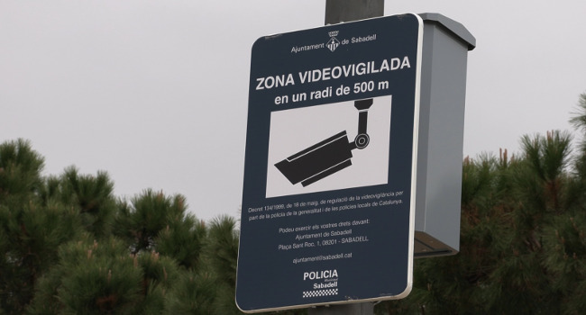 La seguretat es reforça a la zona del sud amb la instal·lació de càmeres de seguretat a l’espai públic