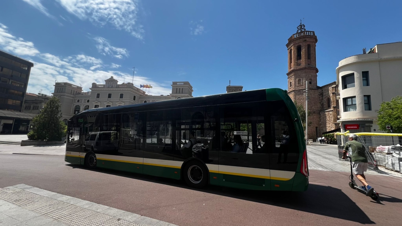 28 bus elèctric noti