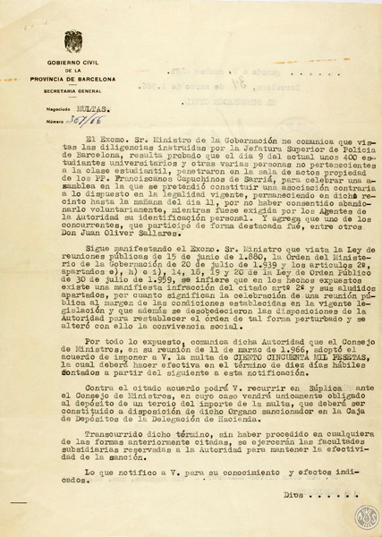 El Governador Civil de Barcelona notifica a Joan Oliver la imposició d’una multa de 150.000 pessetes per haver participat en els fets de la Caputxinada, 1966. AHS. Fons Joan Oliver. AP 156/5