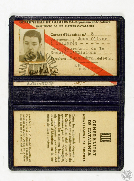 Carnet d’identitat de Joan Oliver com a membre de l’Institut de les Lletres Catalanes. 8 de desembre de 1937. AHS. Fons Oliver. AP 154/4