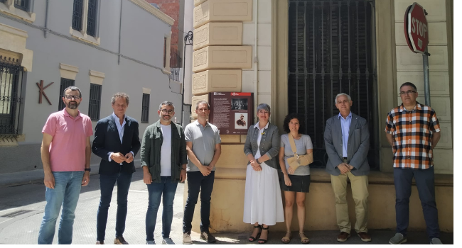 Presentació de dos nous espais de memòria a la ciutat: les Escoles del Bosc de Can Rull i la placa del carrer Francesc Macià 