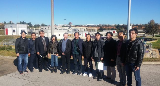 Una delegació coreana visita l’EDAR de Sant Pau de Riu-sec per conèixer el sistema de depuració d’aigua de Sabadell