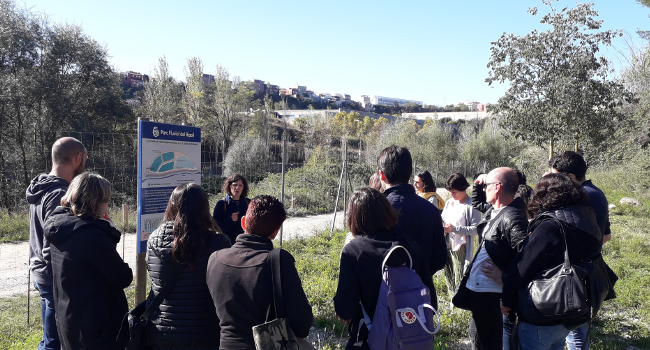 Visita al riu Ripoll de representants de diversos municipis per conèixer les experiències en gestió eficient de l’aigua 