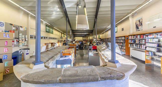 La Biblioteca dels Safareigs tanca tres setmanes per Nadal per treballs de pintura i manteniment