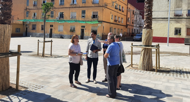 La plaça de Navacerrada s’obre a la ciutadania després del seu procés d’ampliació i millora