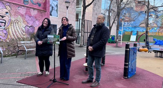 La plaça de Fidela Renom guanyarà més espai, nous jocs infantils i més verd