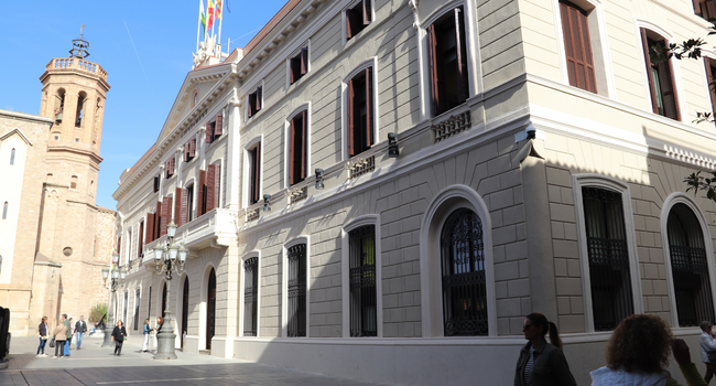 La plaça de Fidela Renom es remodelarà per fer-la més accessible i incorporarà jocs inclusius