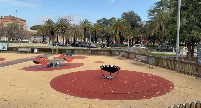 Comencen les obres de renovació dels jocs infantils del Parc Taulí