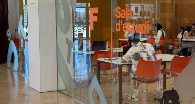 L'Ajuntament desplega al nord, centre i sud el servei per donar suport a l'alumnat que prepara la Selectivitat