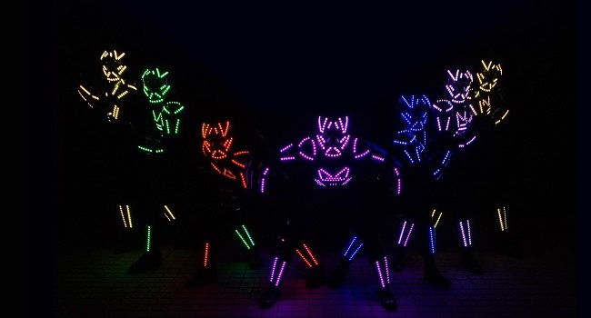 Tot a punt per la Festa Major de Sabadell, que arrenca aquest vespre amb el pregó de Marta Pontnou i Laura Fa i l’espectacle inaugural dels Brodas Bros