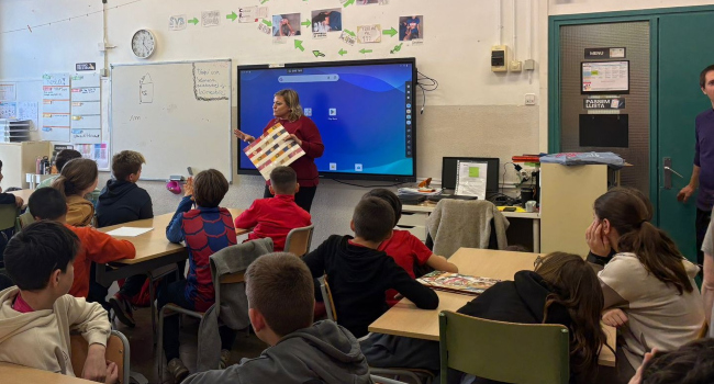 Sabadell impulsa una nova acció per fomentar la conversa entre les diferents generacions als àpats de Nadal