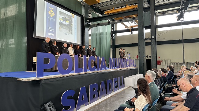 La Policia municipal de Sabadell celebra l’acte institucional de cloenda del seu 175è aniversari