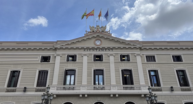 La Junta de Portaveus aprova iniciar l’expedient per incorporar el nom de Carme Valero al de la Pista Coberta d’Atletisme de Catalunya