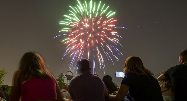 El castell de focs i l’orquestra Hotel Cochambre posen punt i final a la Festa Major 2024