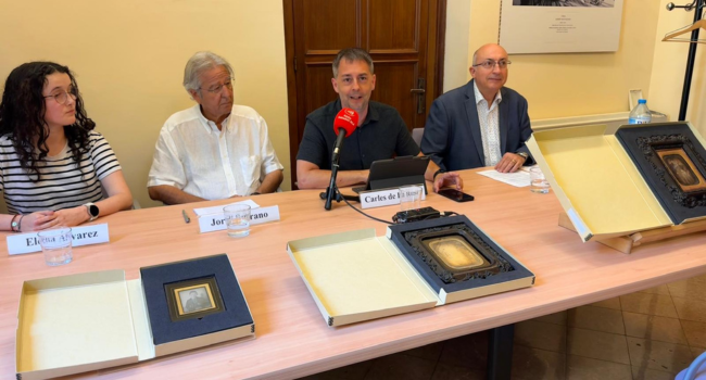 L’Arxiu Històric de Sabadell restaura les fotografies més antigues de la ciutat