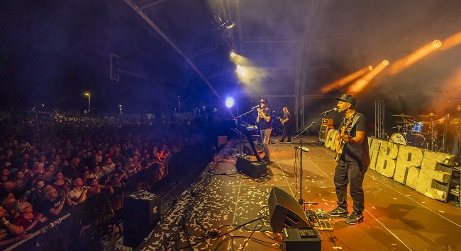 El castell de focs i l’orquestra Hotel Cochambre tancaran un any més la Festa Major