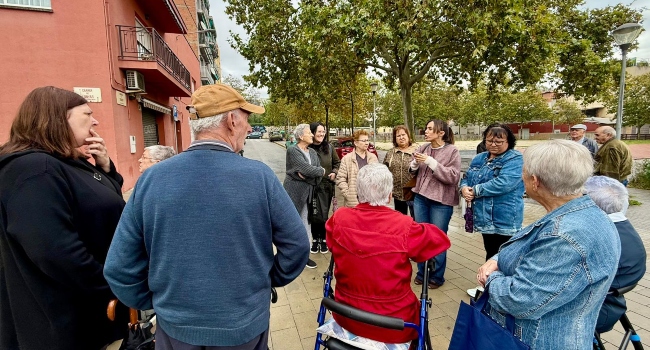 El Govern es reuneix amb entitats i veïns de Torre-romeu i el Poblenou, en una nova jornada d’El Govern als Barris