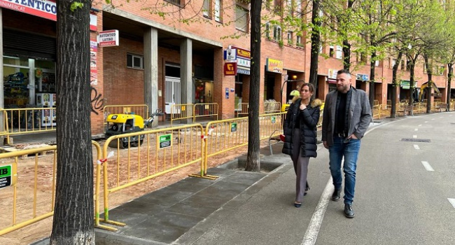 Es renova la vorera de la plaça d’Espanya dins el projecte de millora de carrers a tota la ciutat