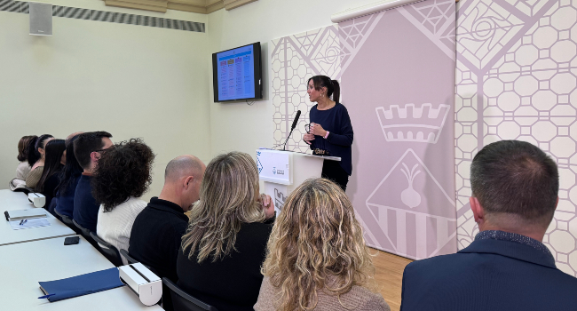 L’alcaldessa, Marta Farrés, presenta el nou cartipàs municipal
