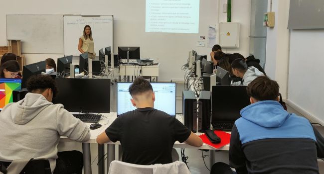  Obert el període de preinscripció als programes de formació i inserció per a joves que hagin deixat la Educació Secundaria Obligatòria