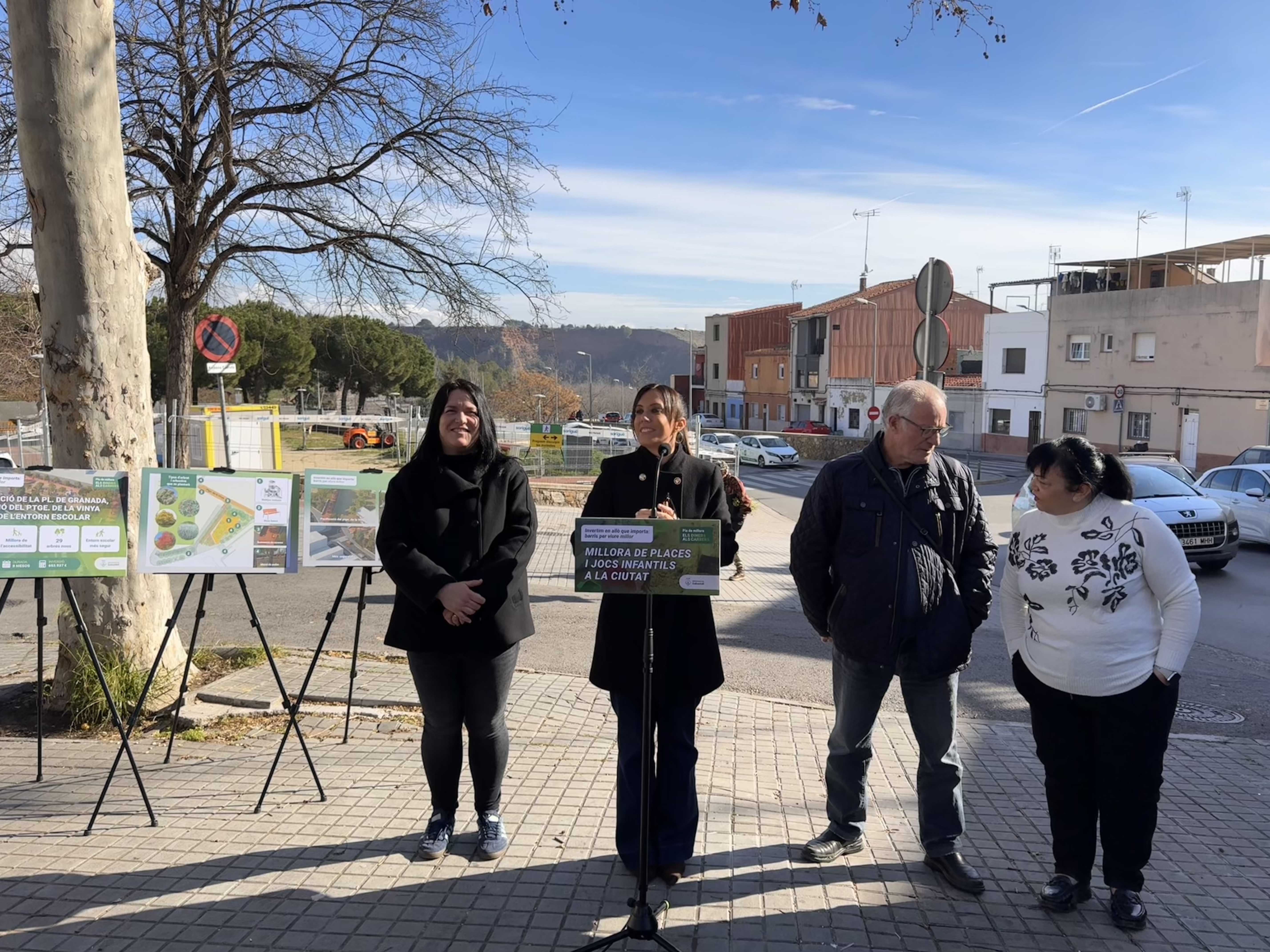 La plaça de Granada inicia la seva renovació per guanyar accessibilitat, seguretat i més verd