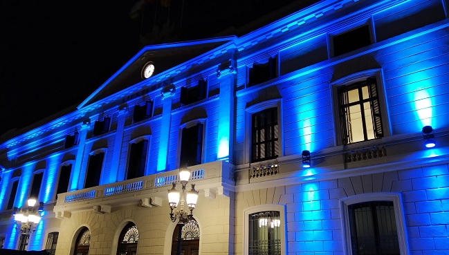 L’Ajuntament s’il·lumina de blau amb motiu del Dia Mundial de la Diabetis