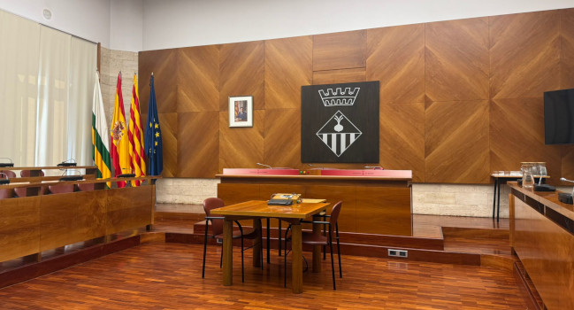 El Ple municipal se suspèn per una avaria en el sistema de refrigeració