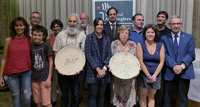 Maria Teresa Relat Tarrats i la Fundació Ateneu Sant Roc de Badalona reben els premis Memorial Àlex Seglers 2019