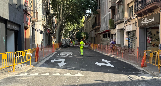 La Via de Massagué estrena calçada amb la renovació de l’asfalt i millores a l’accessibilitat